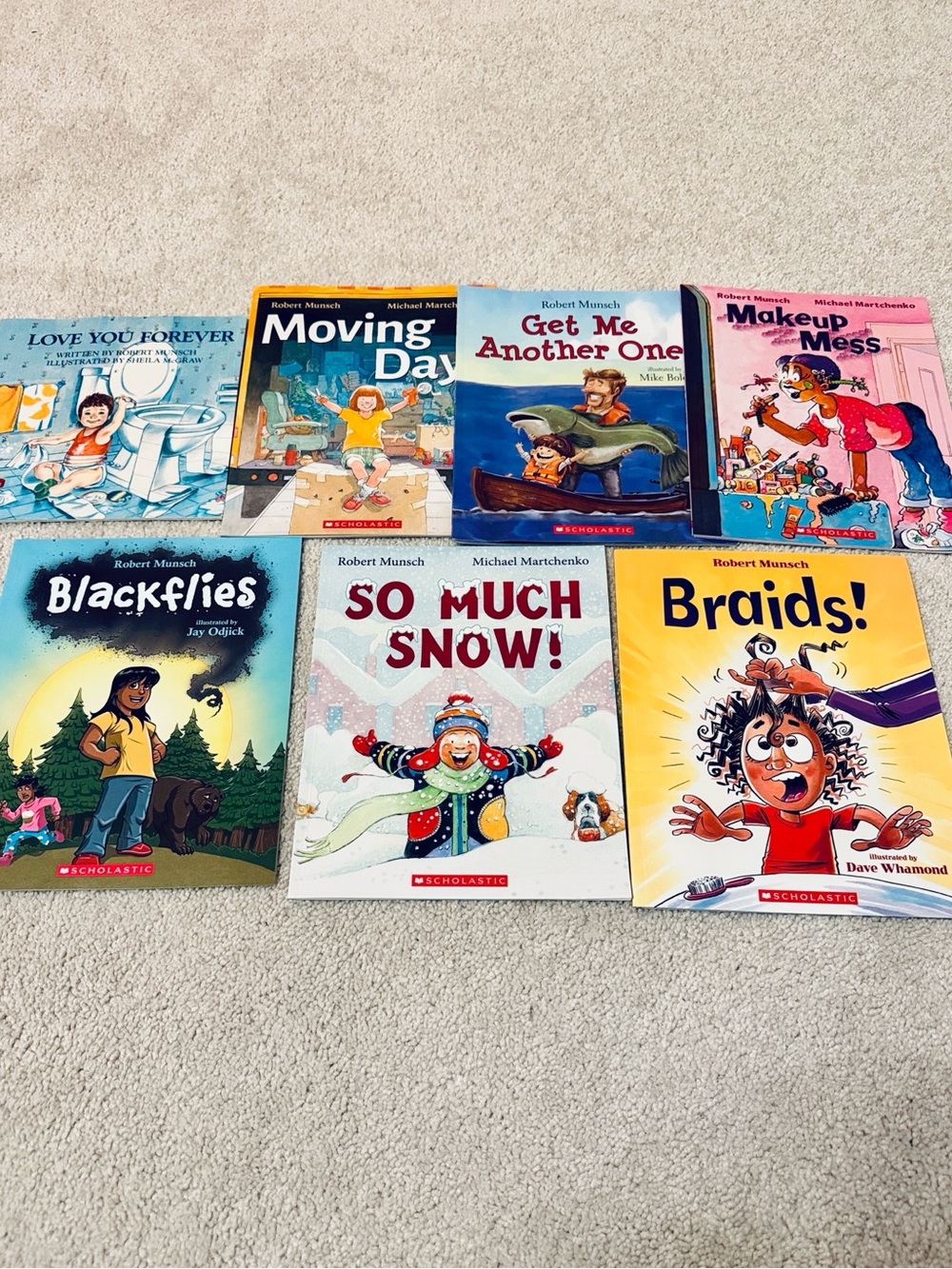 Bundle Set of 7 Robert Munsch books